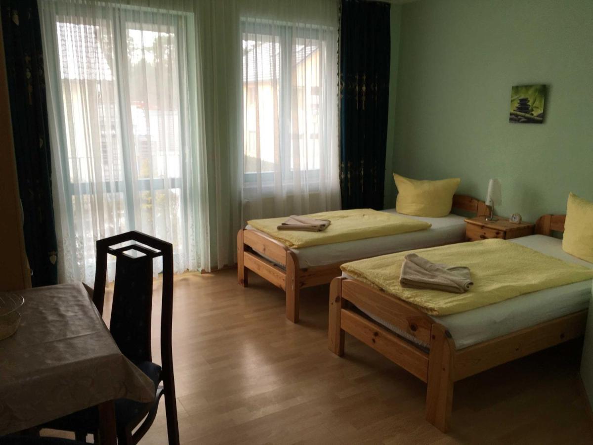 Ferienhaus, Doppelhaushaelfte In Seebad Ahlbeck Heringsdorf  Buitenkant foto